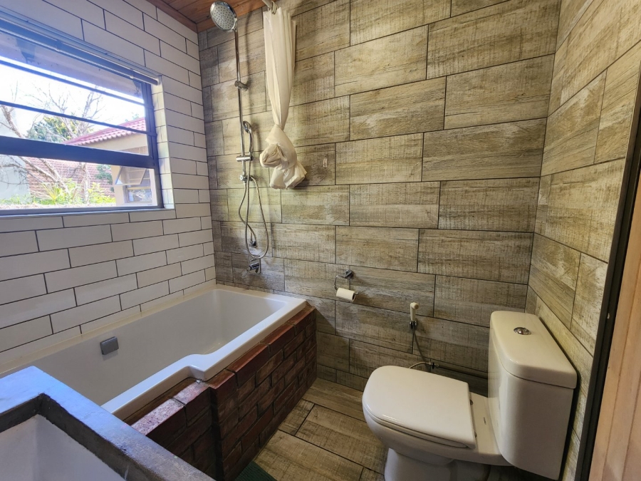 3 Bedroom Property for Sale in Pentagon Park Free State